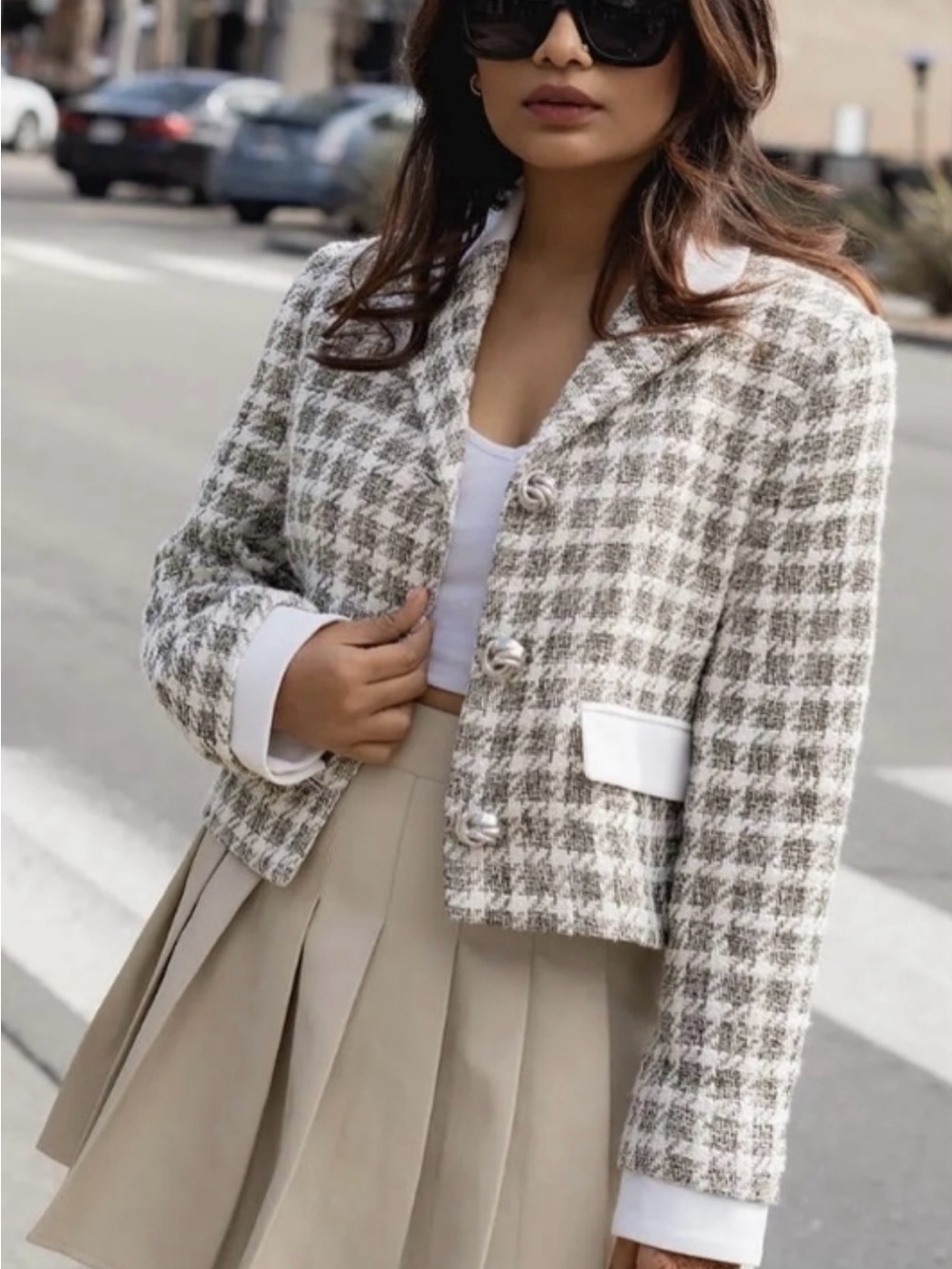 Zara Beige & White Houndstooth Cropped Blazer